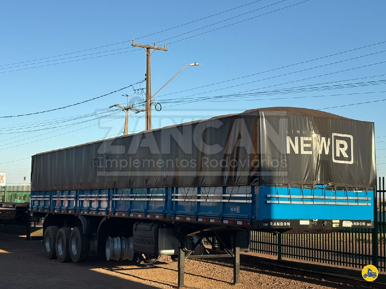 CARRETA SEMI-REBOQUE GRANELEIRO Zancan Implementos - Joinville - Noma MARMELEIRO PARANÁ PR